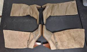 lot 655 image: (2) Pairs of Size 9 Womens Boots.