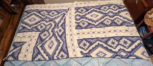 lot 677 image: Blue and White Blanket.