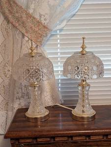 lot 696 image: Pair of Vintage Crystal Lamps.