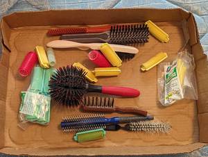 lot 704 image: Brushes.