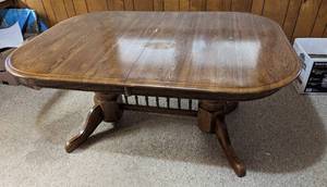 lot 781 image: Wooden Pedestal Dining Table.