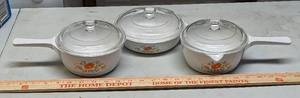 lot 796 image: (3) Vintage Wildflower Saucepan.