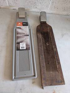 lot 972 image: (2) Filet Boards