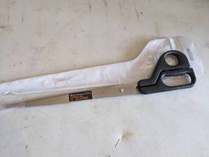 lot 978 image: 14 Garden Scissors