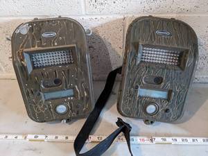 lot 998 image: (2) Moultrie Trail Cams