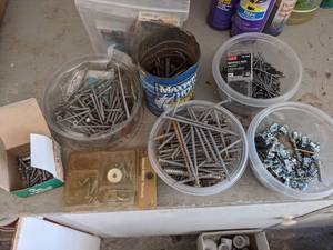 lot 1026 image: Fasteners