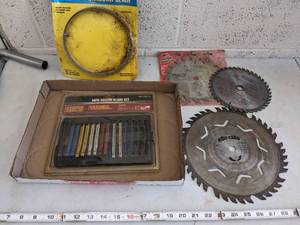 lot 1032 image: Saw Blades  See Pics