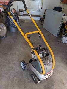 lot 1085 image: Ryobi Tiller.