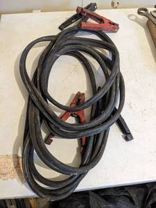 lot 1115 image: Jumper Cables.