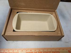 lot 1163 image: Pampered Chef Stoneware Loaf Pan