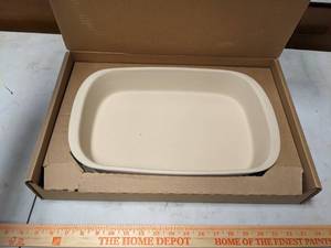lot 1165 image: Pampered Chef 9x13 Baker Stoneware