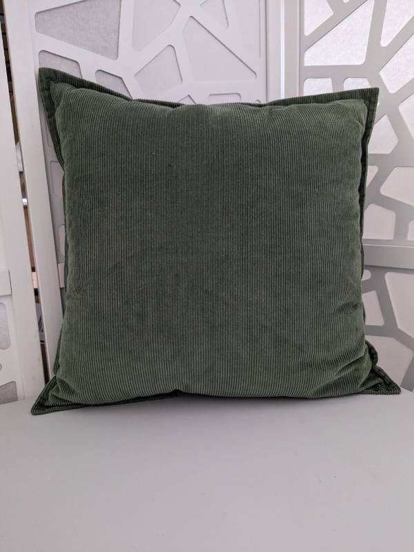 lot 334996 image: THROW PILLOW- 18x18 Corduroy Ribbed Square. Green