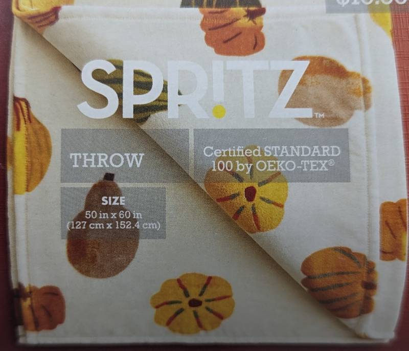 lot 100087 image: THROW- 50x 60 Blanket. WhiteGourds