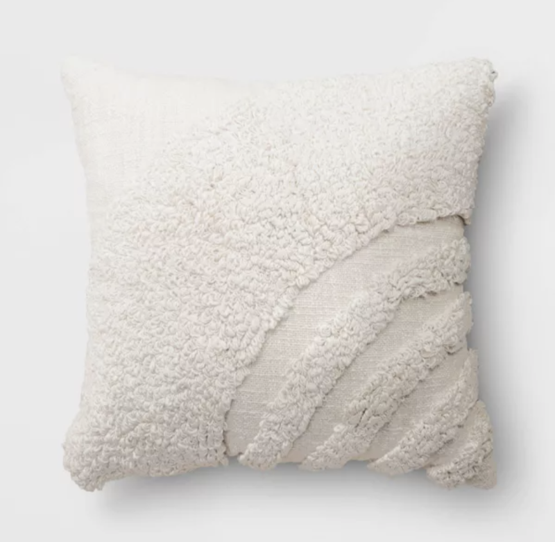 lot 100312 image: THROW PILLOW- 18 x 18 Tufted Curve Patterned. Ivory