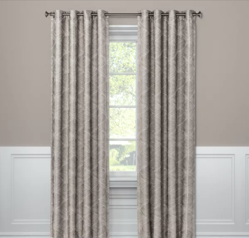 lot 100320 image: CURTAIN- 95 1pc Blackout Window Panel. Modern Stroke