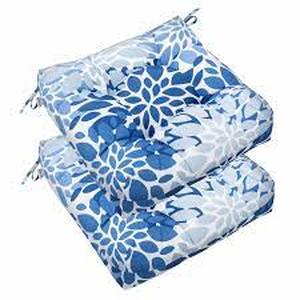 lot 1093 image: JMKaixin 8pc 20x20 Outdoor Cushions Variety