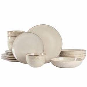 lot 5860 image: GibsonHomewares 16 Piece Dishware Set