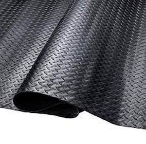lot 1001 image: Heavy Duty Garage Mat Gray 44W