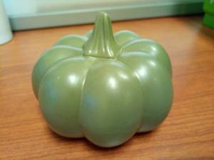 lot 1335 image: Medium Ceramic Pumpkin Green- Threshold Retail $10