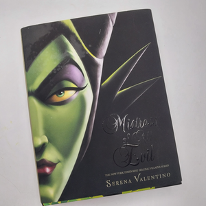lot 25631 image: Mistress of All Evil by Serena Valentino hardback cover PAPER COVER SLIGHTLY DAMAGED 