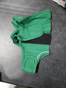 lot 2619 image: KittyStar Breathable Dog Shirt for Thunderstorm, Dog Anxiety Vest Jacket Warp,Puppy Calming Coat Anxiety Relief (S, Green)