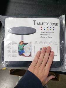 lot 2658 image: Table Top Cover for 48 to 66in Round Tables