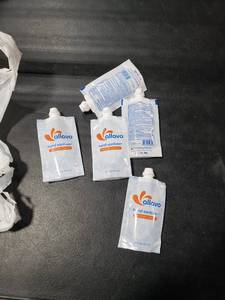 lot 2670 image: Allavo 2oz Hand Sanitizer 5pk