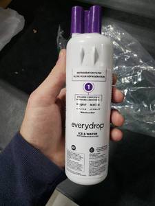 lot 2700 image: everydrop by Whirlpool Ice and Water Refrigerator Filter 1, EDR1RXD1, Single-Pack , Purple