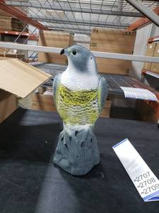 lot 2707 image: YOFIT Bird Scarecrow Fake Horned Hawk Decoy,Bird Repellent Garden Protectors, Natural Enemy Pest Deterrent Scarecrow