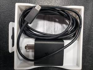 lot 2712 image: SAMSUNG 45W Power Adapter (wCable C-to-C),USB,Black