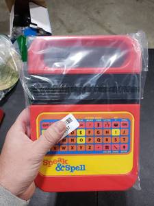 lot 2754 image: Basic Fun Speak & Spell Electronic Game,7-18 years