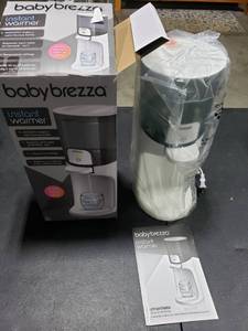 lot 2782 image: Baby Brezza Instant Warmer Instantly Dispense Warm Water at Perfect Baby Bottle Temperature - Traditional Baby Bottle Warmer Replacement - Fast Baby Formula Bottles 247 3 Temperatures