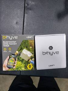 lot 2832 image: Orbit 21005 B-hyve Bluetooth Hose Faucet Timer, GRAY 2.9 x 6.44 x 8.7 inches