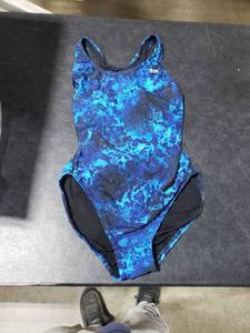 lot 2879 image: TYR Womens Standard Durafast Lite Maxfit Swimsuit, Diploria Blue, 40