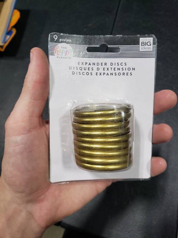 lot 3250 image: me & my BIG ideas Plastic Expander Discs, Gold - The Happy Planner Scrapbooking Supplies - Add Extra Pages, Notes & Artwork - Create More Space for Notebooks, Planners & Journals - Expander Size
