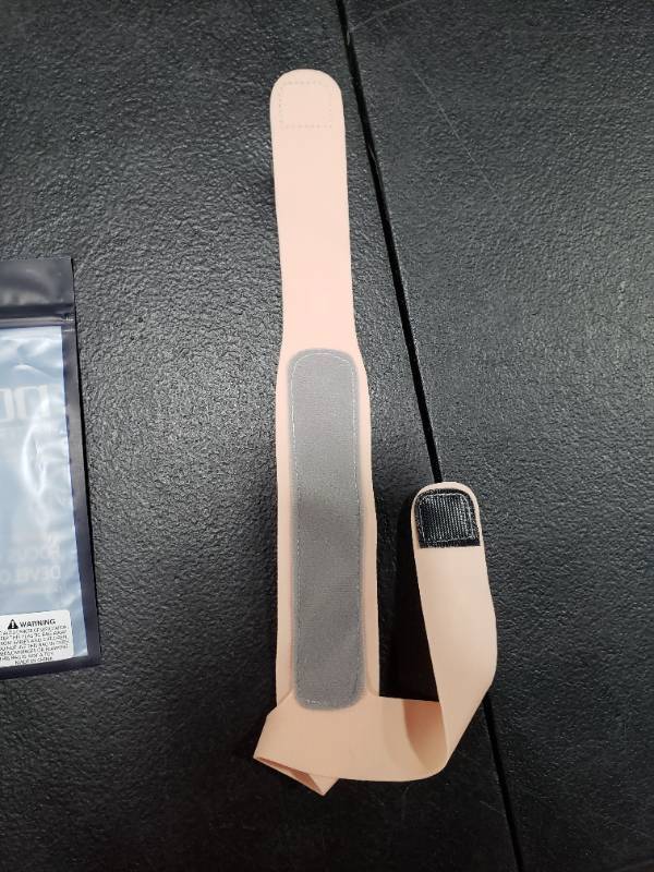 lot 4310 image: Domaste Ultra Thin Wrist Brace Pink