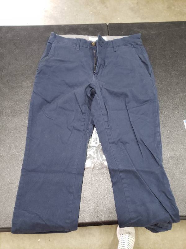 lot 4430 image: Amazon Essentials Navy Chino Pants Slim 28x28