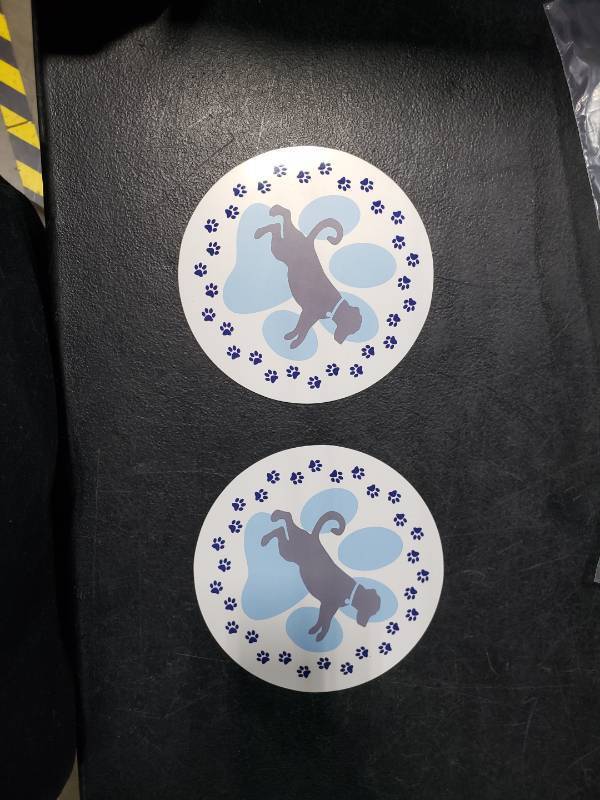 lot 6171 image: Blue Paw Print Dog Magnets