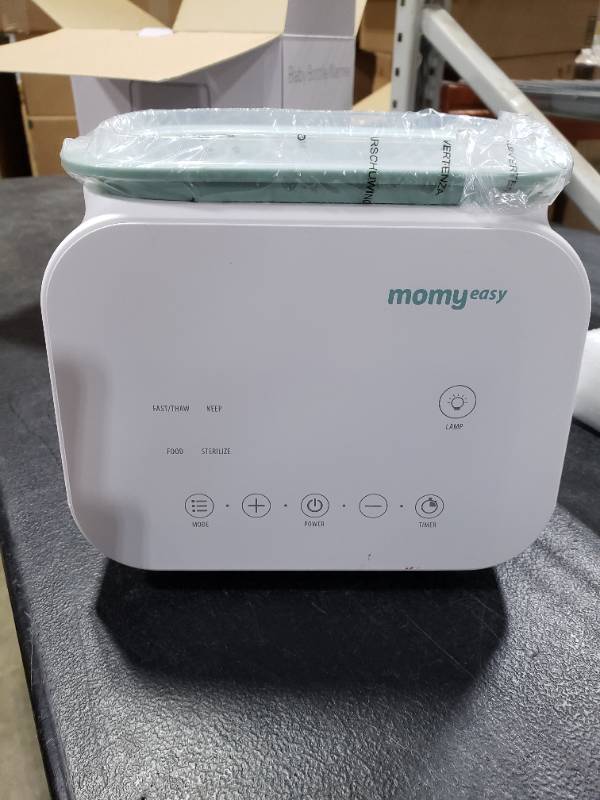 lot 6299 image: Momy Easy Baby Bottle Warmer