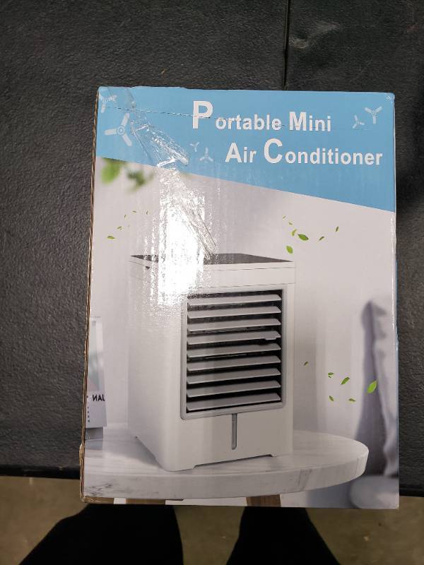 lot 6346 image: Portable Mini Air Conditioner