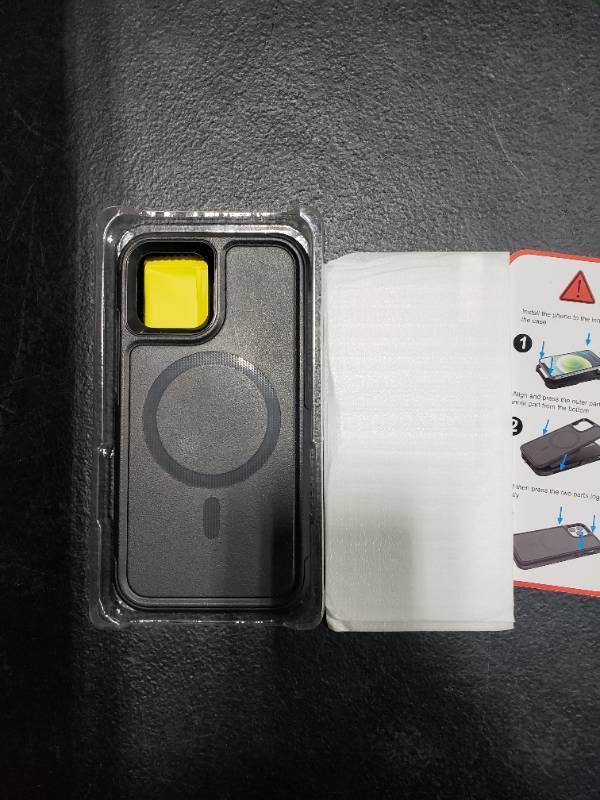 lot 7080 image: Shockproof Magsafe iPhone Case with Screen Protectors Black
