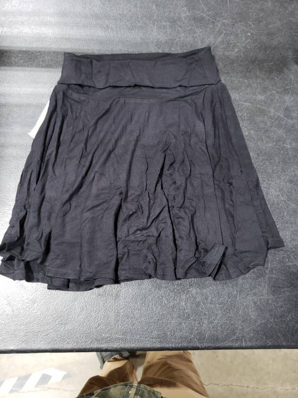 lot 1708 image: Amy Byer Girls Size 7-16 Knit Skater Skirt with Foldover Waist, Black, Medium