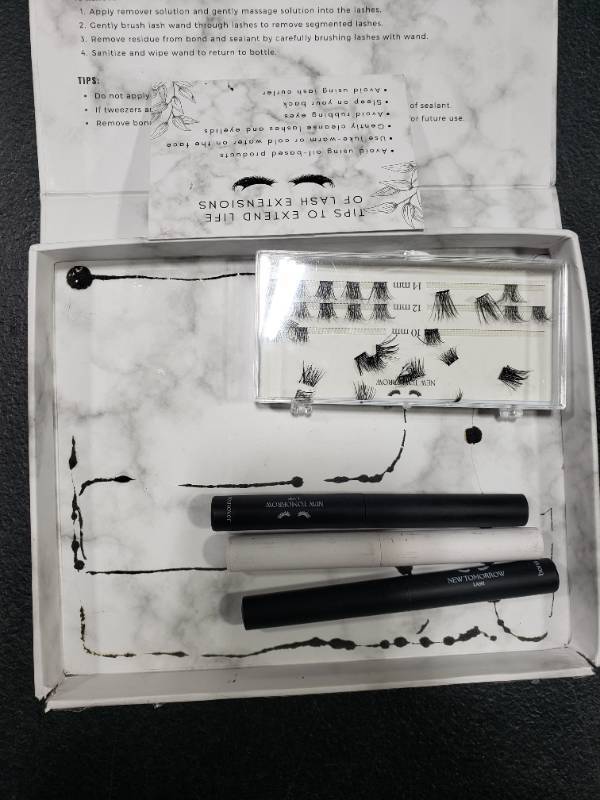 lot 1730 image: DIY Eyelash Extension Kit up to 7 Day Wear