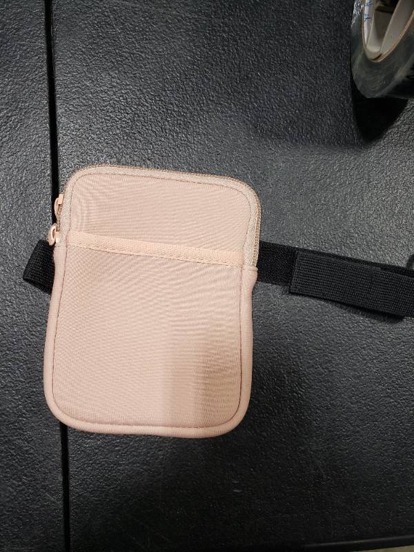 lot 1739 image: Euphrosy Water Bottle Pouch for Stanley,Stanley Cup Accessories & Sports Armband, Ultra Light Stanley Tumbler Cup PouchSuitable for Different Types of Water Cups, Cup Companion