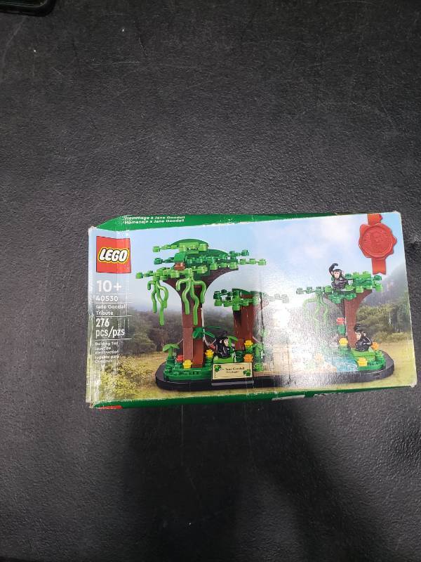 lot 6012 image: Lego Jane Goodall Tribute 40530 Exclusive Building Set