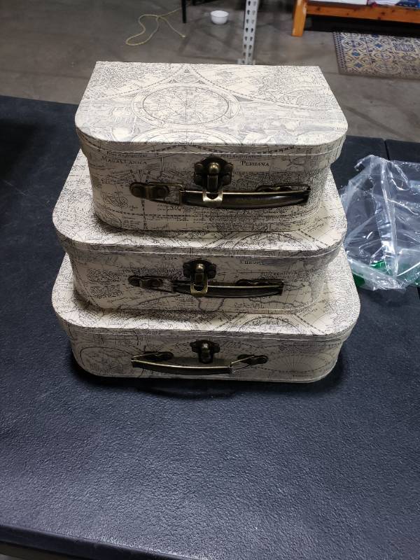 lot 5448 image: World Map Storage Boxes 3 Pack