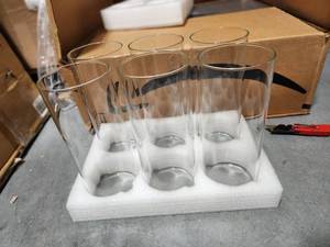 lot 14036 image: 6 Pk Clear Vases