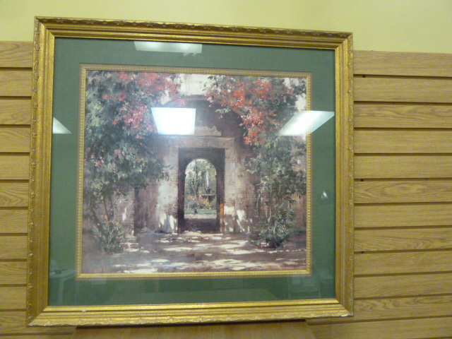 lot 65 image: LARGE ARCHED GARDEN WALL ART