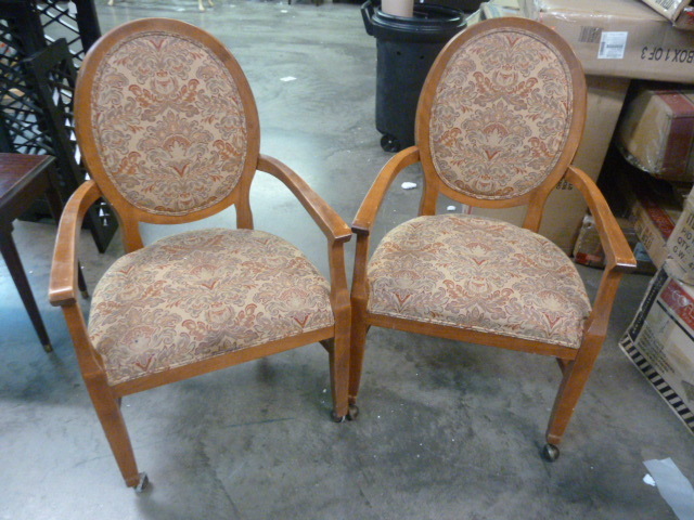 lot 105 image: PAIR OF ACCENT CHAIRS