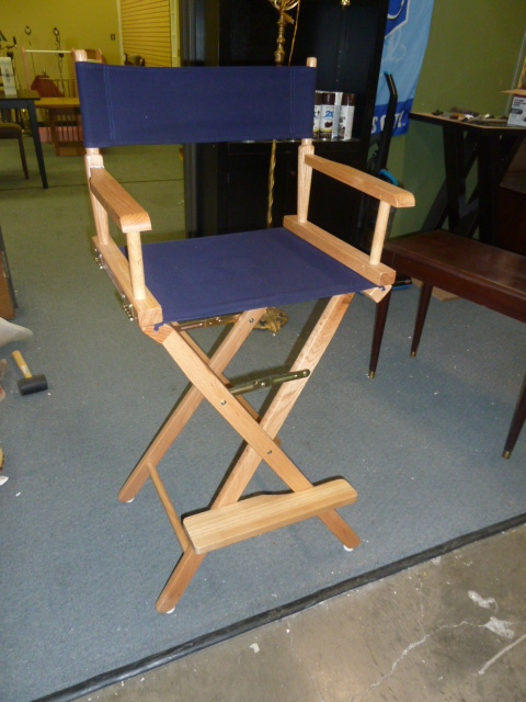 lot 103 image: BRAND NEW DIRECTORS CHAIR
